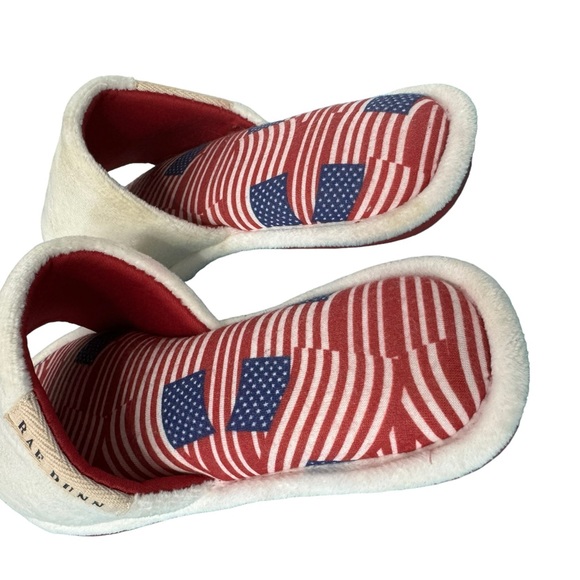 Rae Dunn ladies America flag memory form slippers size Small - Picture 4 of 7